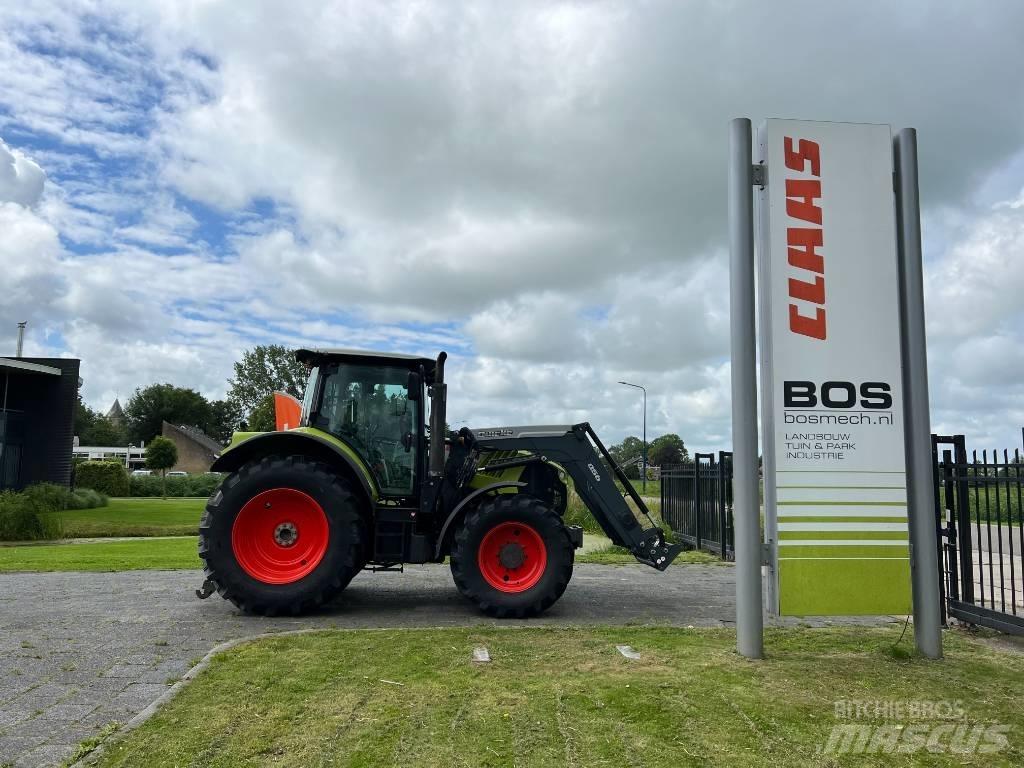 CLAAS Arion 530 CIS Трактори