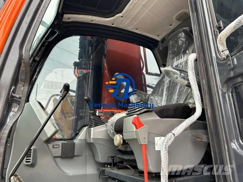 Doosan DX 225 LC-9C Гусеничні екскаватори