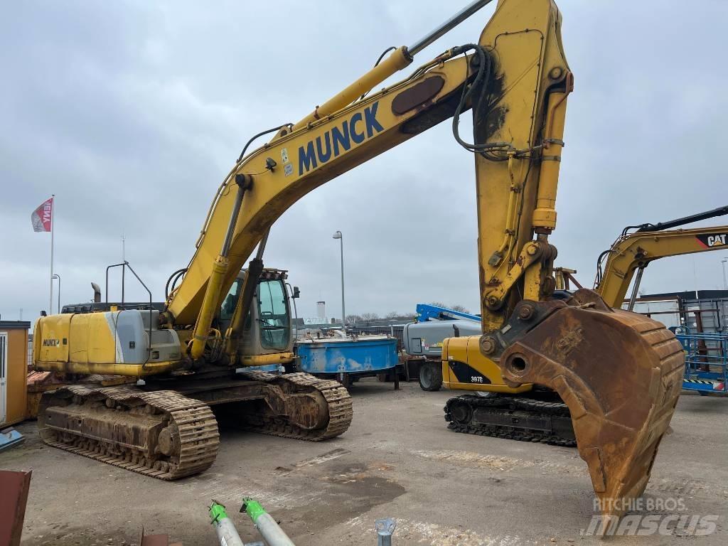New Holland E 485 Гусеничні екскаватори