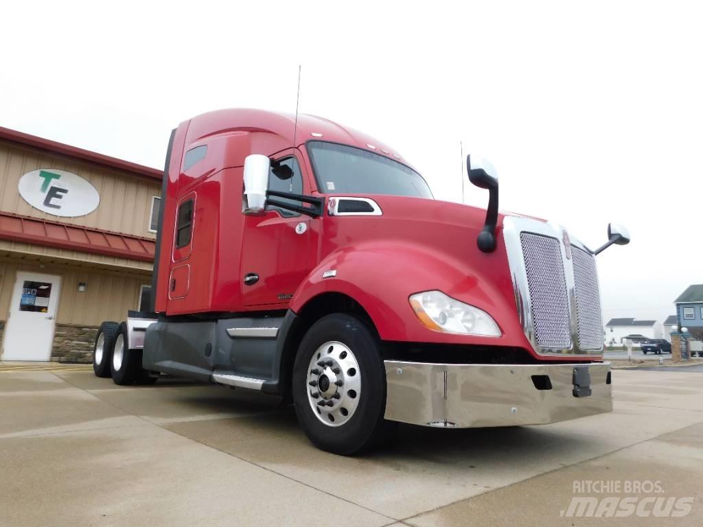 Kenworth T 680 Тягачі