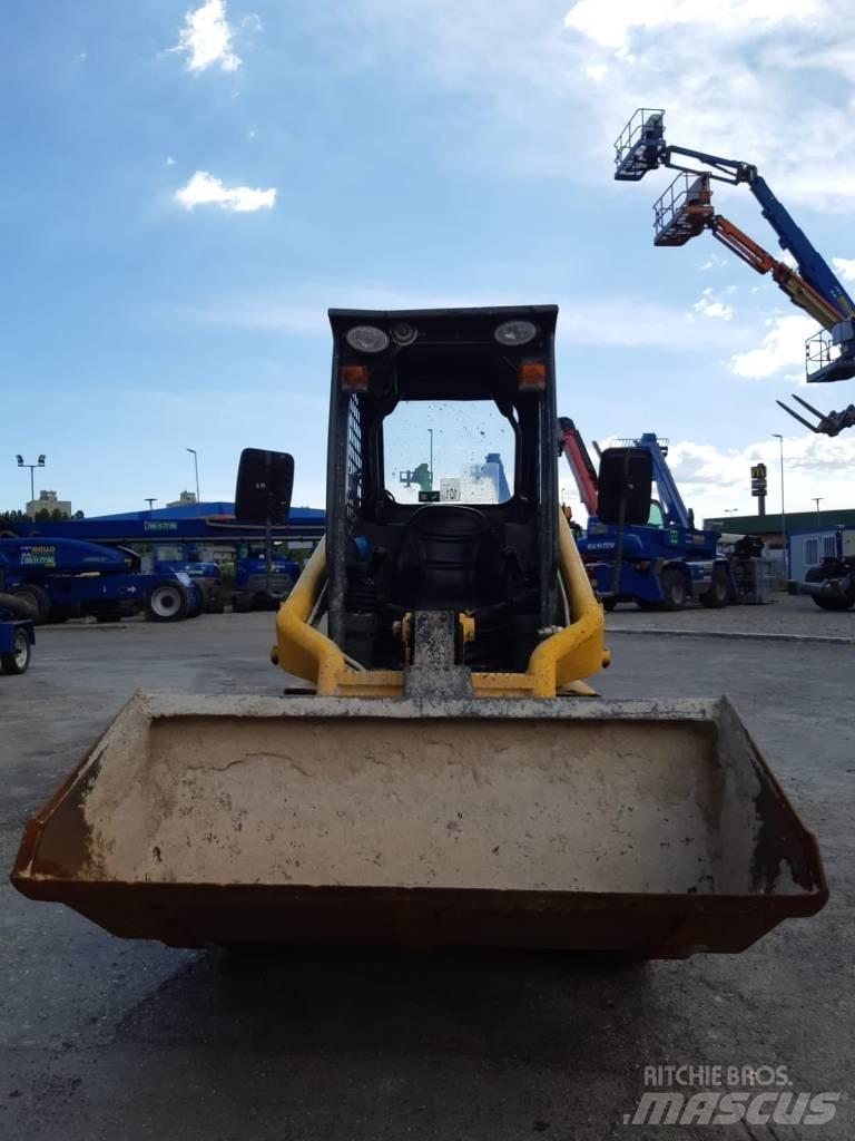 Neuson 501 S Міні-навантажувачі