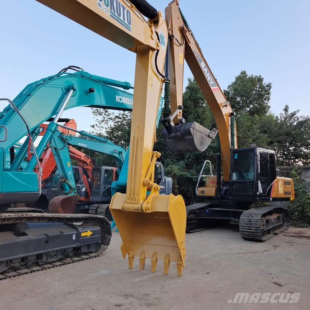 Komatsu PC 200-8 Гусеничні екскаватори