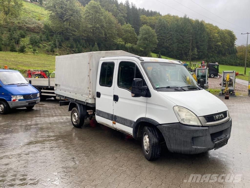 Iveco Daily 2.3 Пікапи / Бічне розвантаження