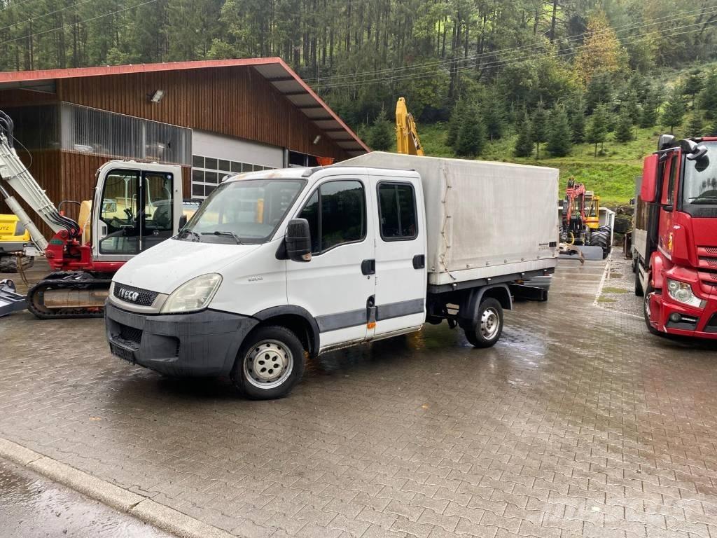 Iveco Daily 2.3 Пікапи / Бічне розвантаження