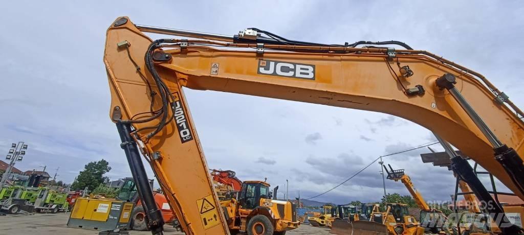 JCB JS 210 LC Гусеничні екскаватори
