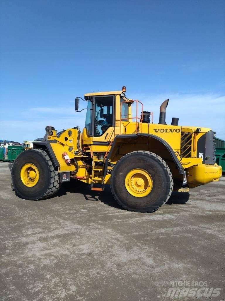 Volvo L 220 F Фронтальні навантажувачі