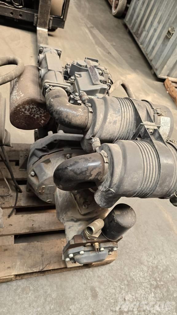 Deutz F2M1011 Двигуни