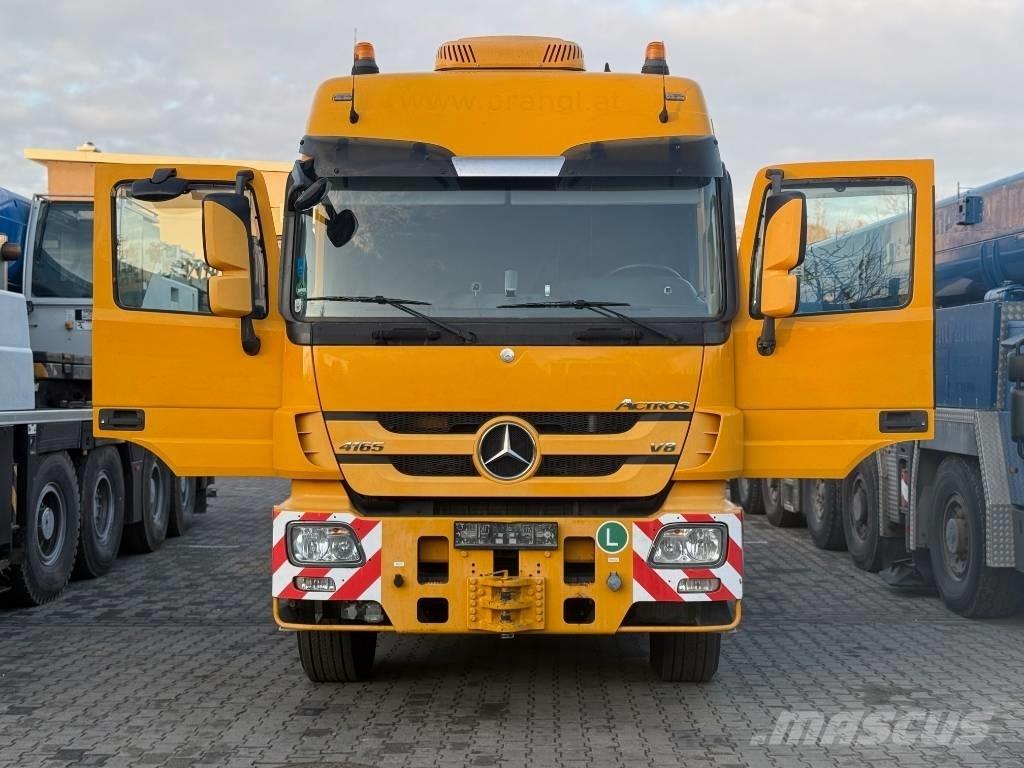 Mercedes-Benz 4165 Тягачі