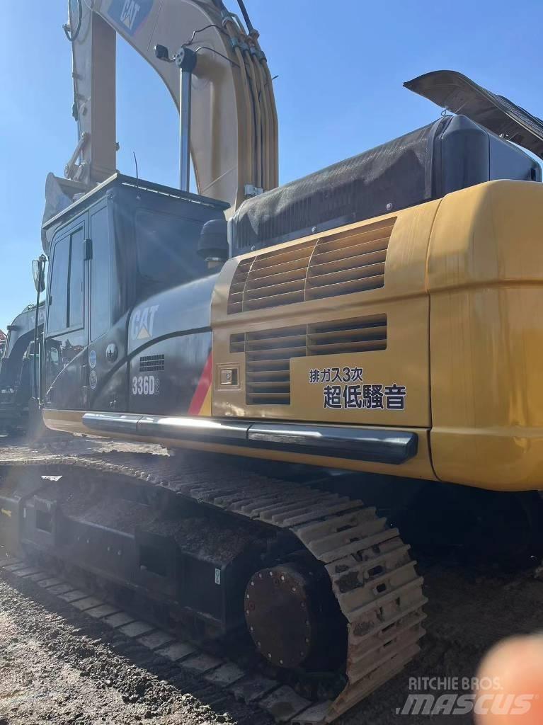 CAT 336D2 Гусеничні екскаватори