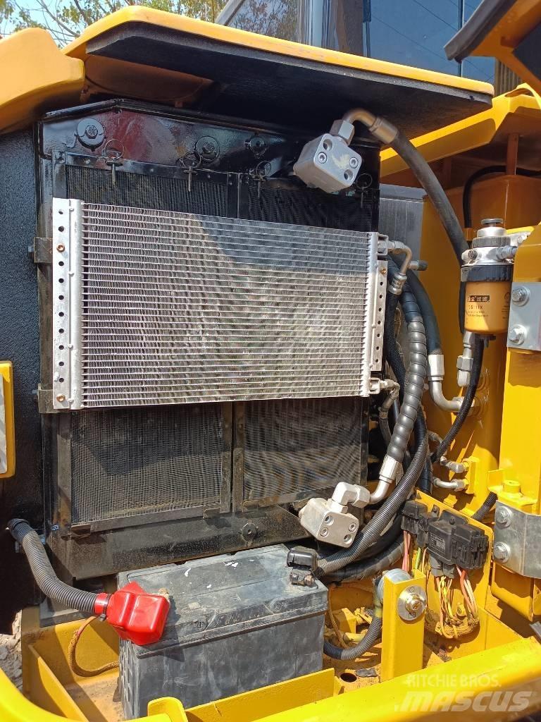 CAT 306 Міні-екскаватори < 7т