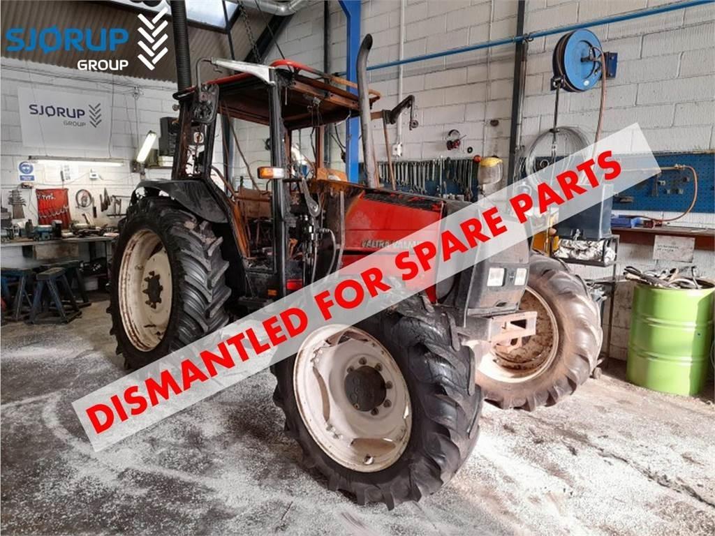 Valmet 900 Трактори