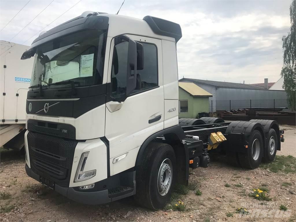 Volvo FM 420 6X2 Шасі з кабіною