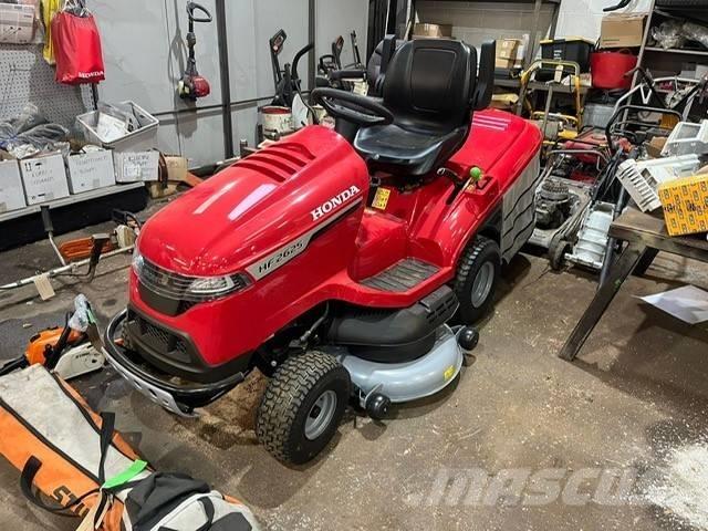 Honda HF2625 Самохідні газонокосарки