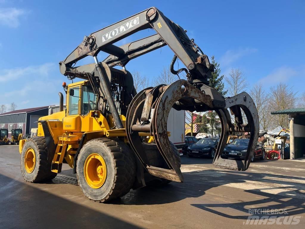 Volvo L 180 D Фронтальні навантажувачі