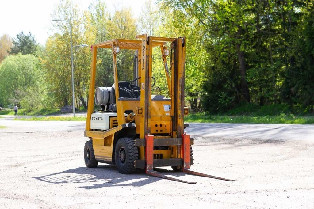 Toyota 02-4FG10 Газові навантажувачі