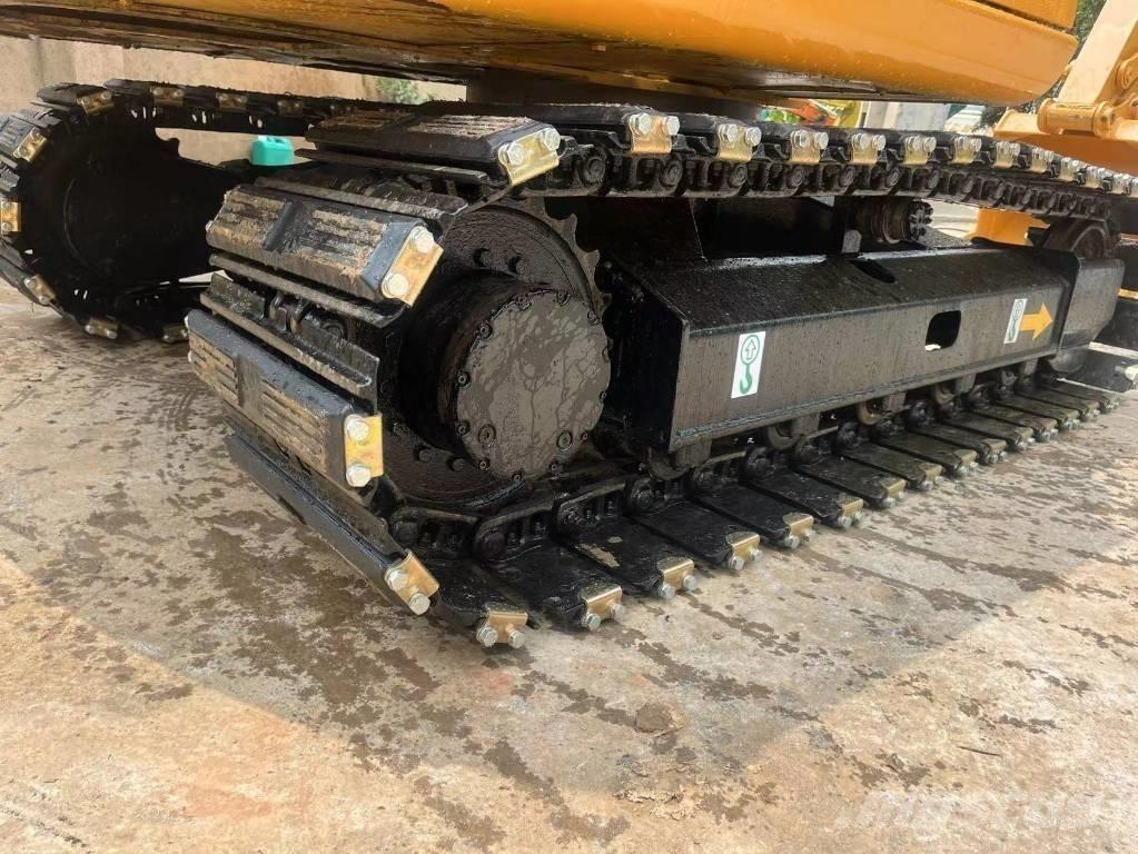 CAT 307 D Гусеничні екскаватори