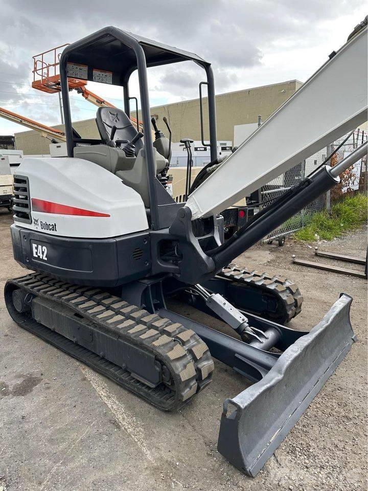 Bobcat E42 Міні-екскаватори < 7т