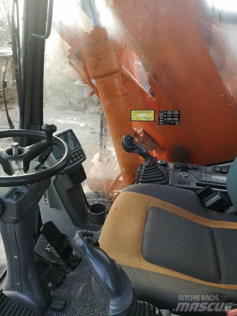 Doosan Dw 140 Колісні екскаватори