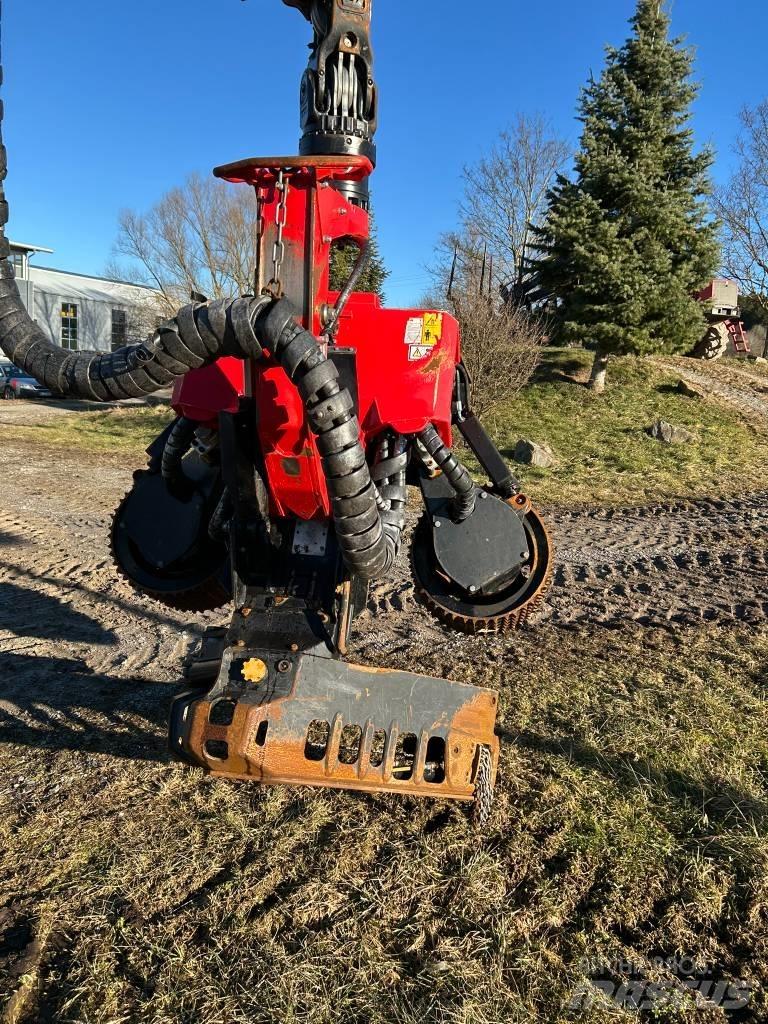 Komatsu 931 Харвестери