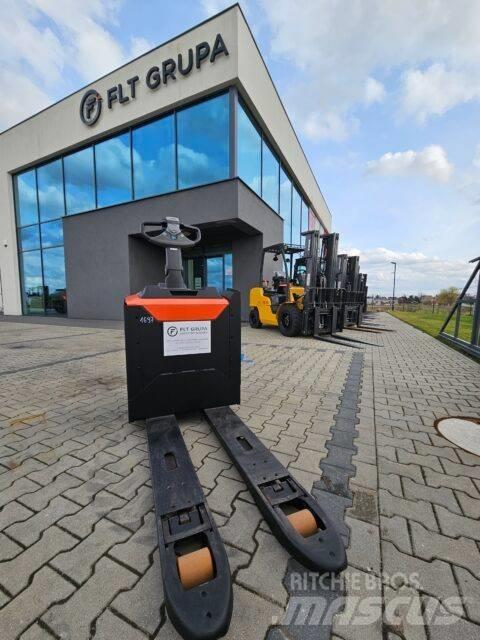 BT LPE 200 Візки для перевезення піддонів
