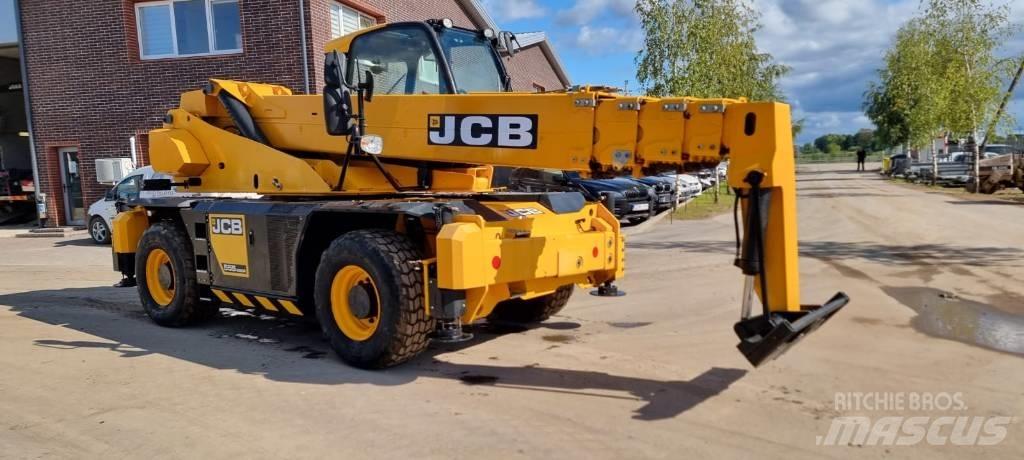 JCB 555-260R Телескопічні навантажувачі