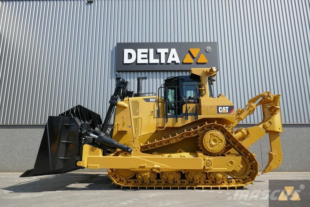 CAT D9T Гусеничні бульдозери