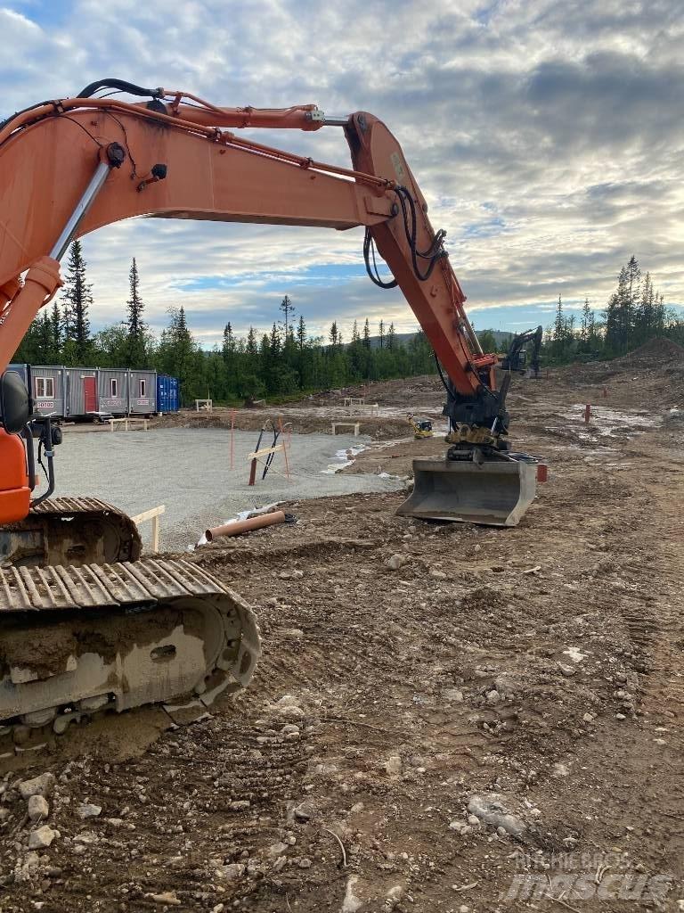 Doosan DX 255 Гусеничні екскаватори