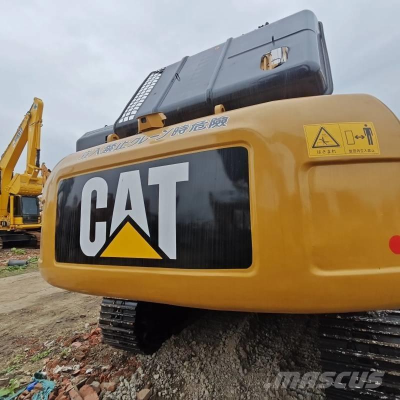 CAT 330 Гусеничні екскаватори