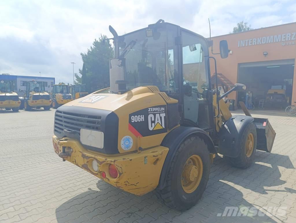 CAT 906 H Фронтальні навантажувачі