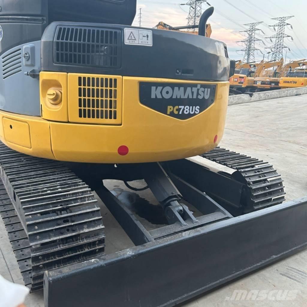 Komatsu PC78 US Гусеничні екскаватори