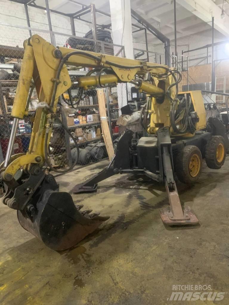 Brokk 250 Міні-екскаватори < 7т