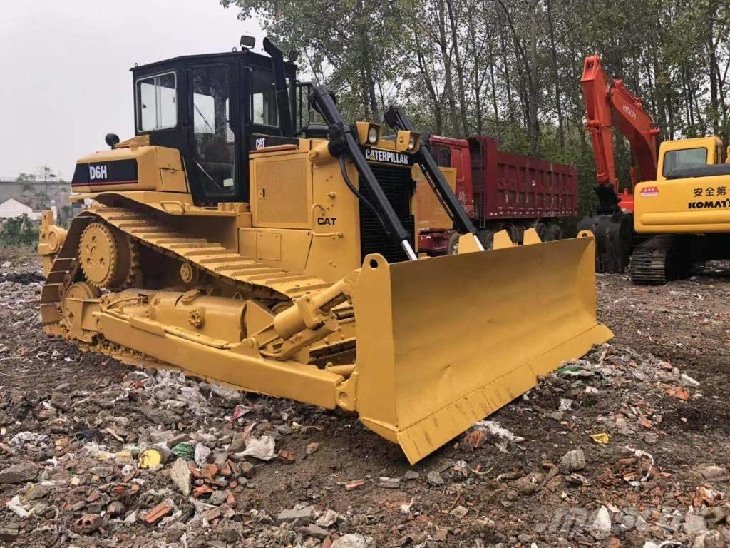 CAT D6H Гусеничні бульдозери