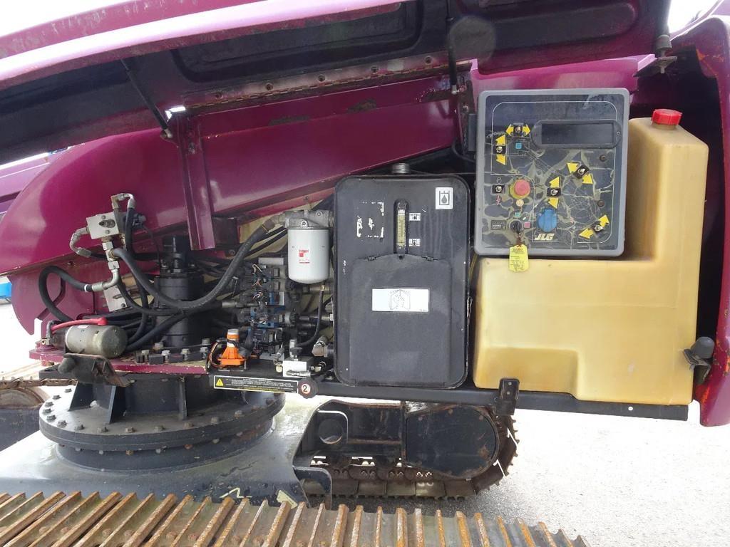 JLG 600SC Телескопічні підйомники