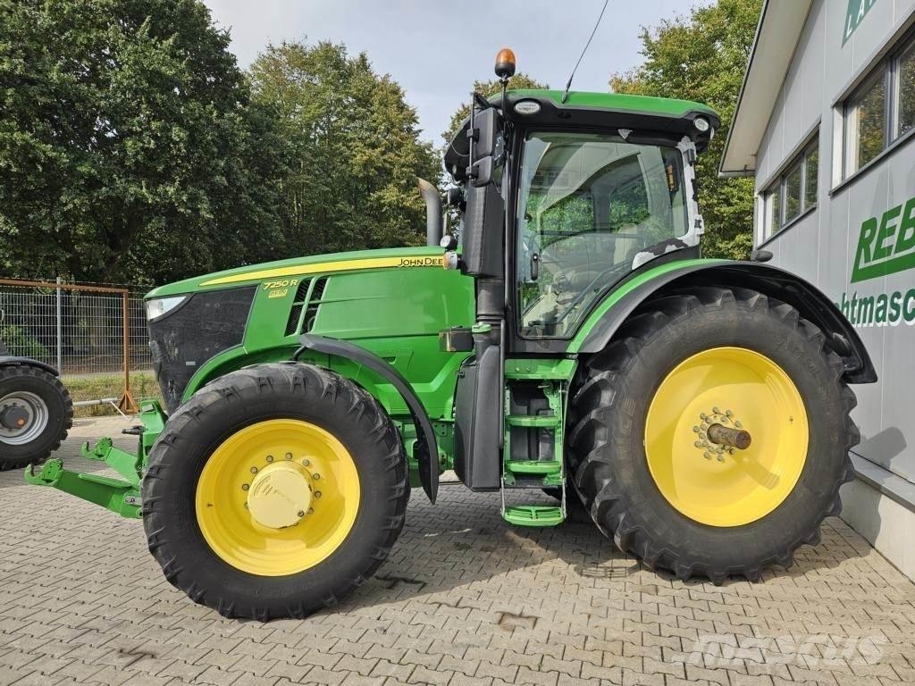 John Deere 7250R Трактори