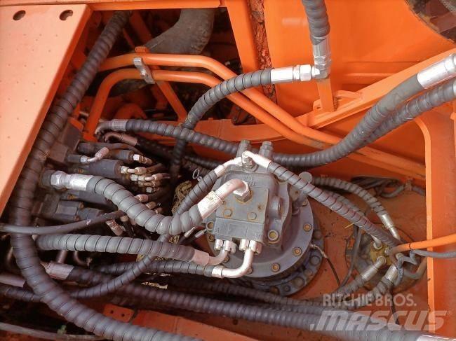 Doosan DX 300 Гусеничні екскаватори