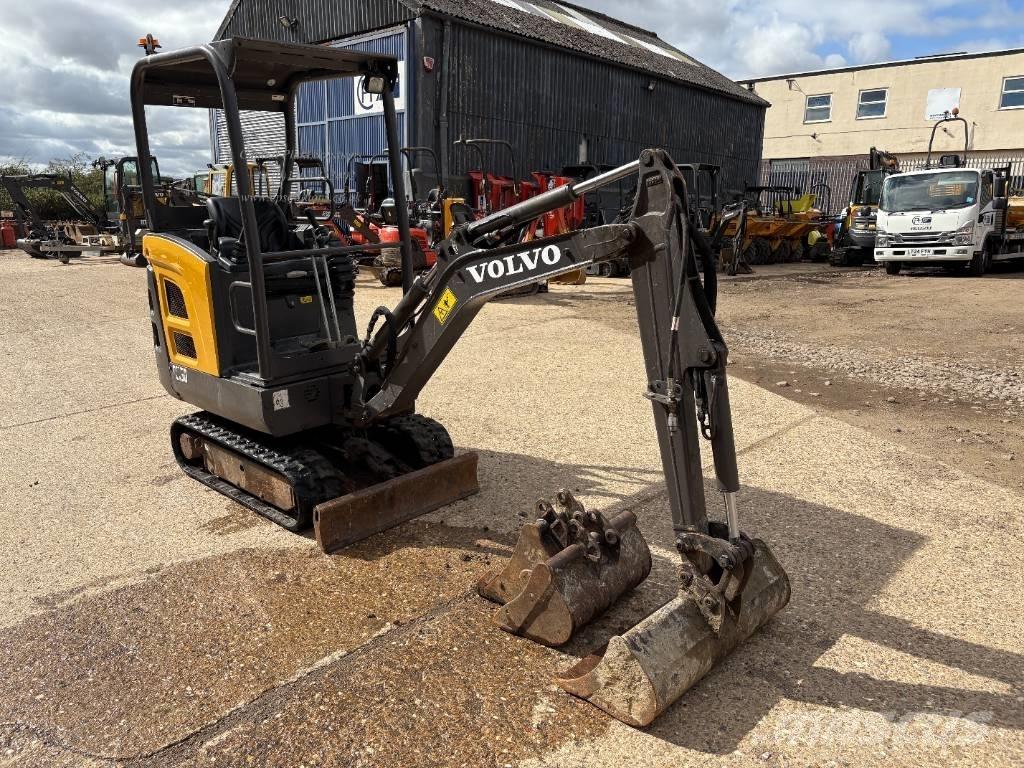 Volvo EC 15 D Міні-екскаватори < 7т