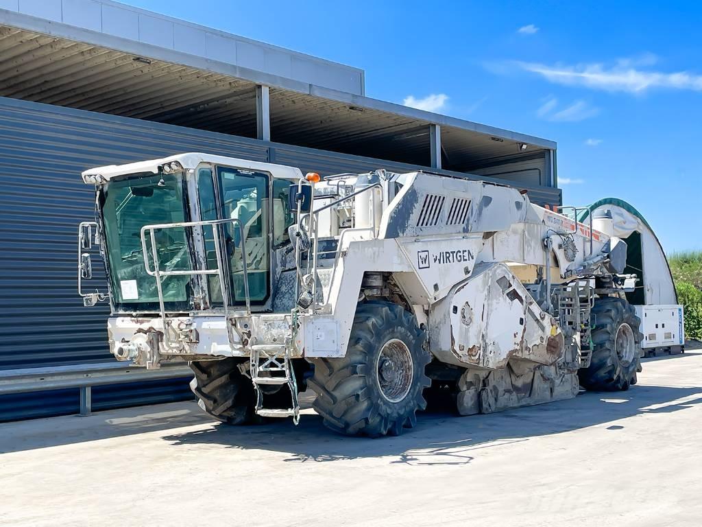 Wirtgen WR 240I Ресайклери