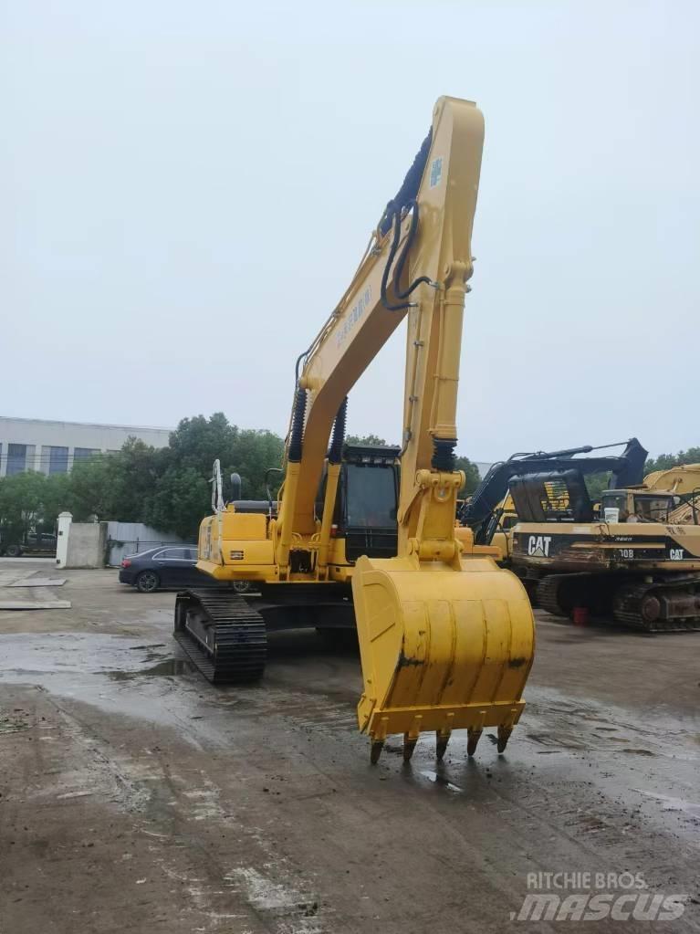Komatsu PC 240 Гусеничні екскаватори