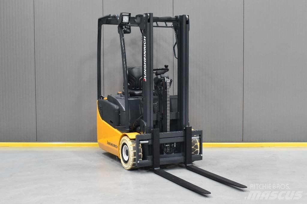 Jungheinrich EFG 110 Електронавантажувачі