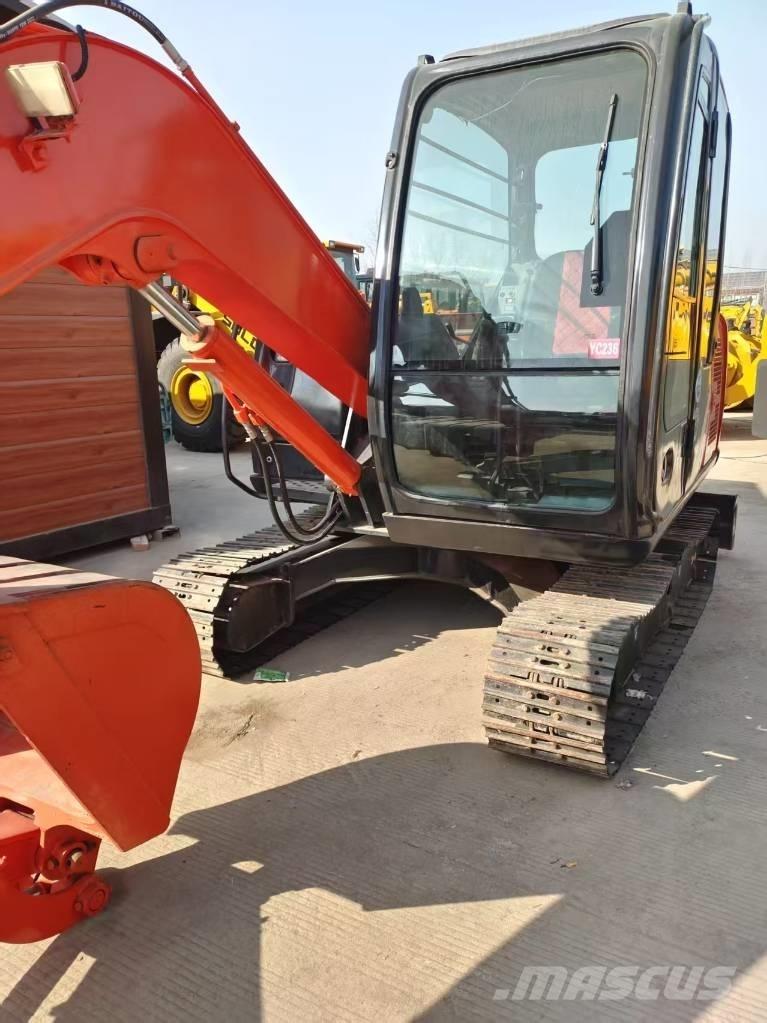 Hitachi ZX 60 Міні-екскаватори < 7т