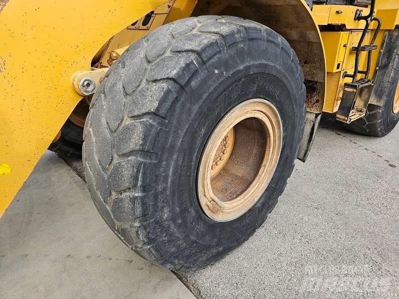 CAT 962 H Фронтальні навантажувачі
