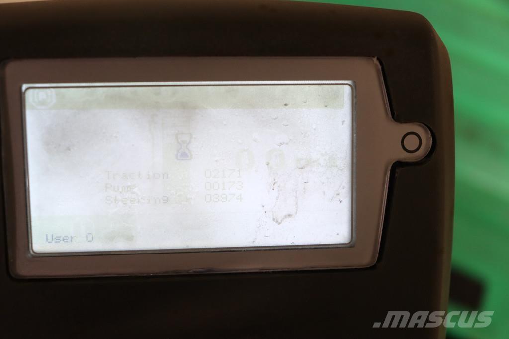 Mitsubishi PBF25N2 Штабелери