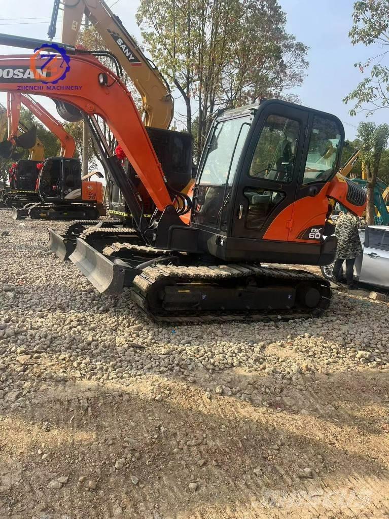 Doosan DX 60 Міні-екскаватори < 7т