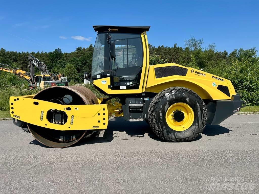 Bomag BW 213 D-5 Інші дорожні катки