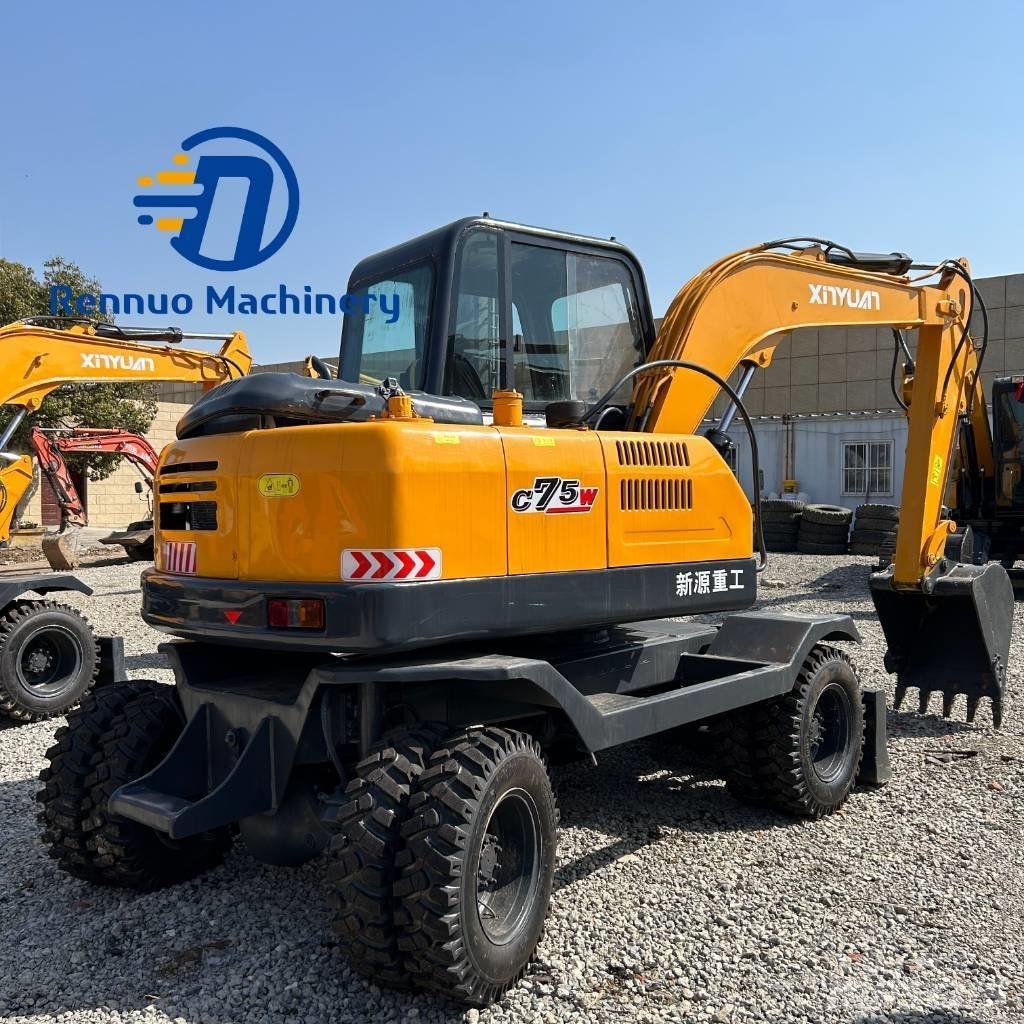 Xinyuan C75W Колісні екскаватори