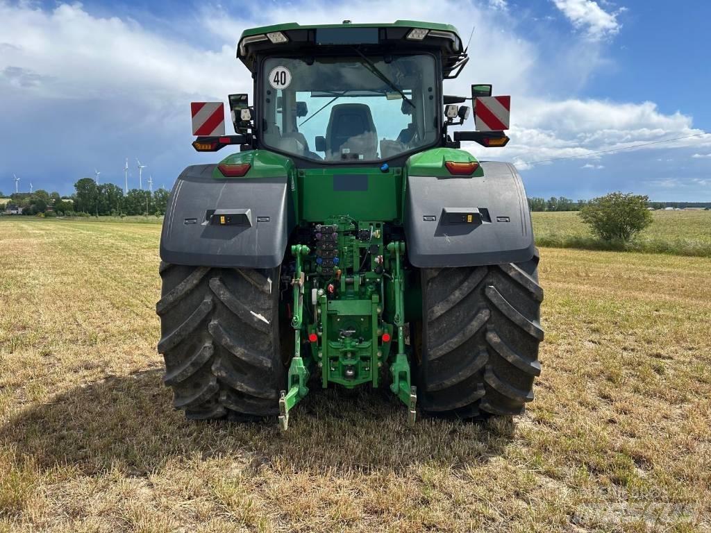 John Deere 7R 310 Трактори