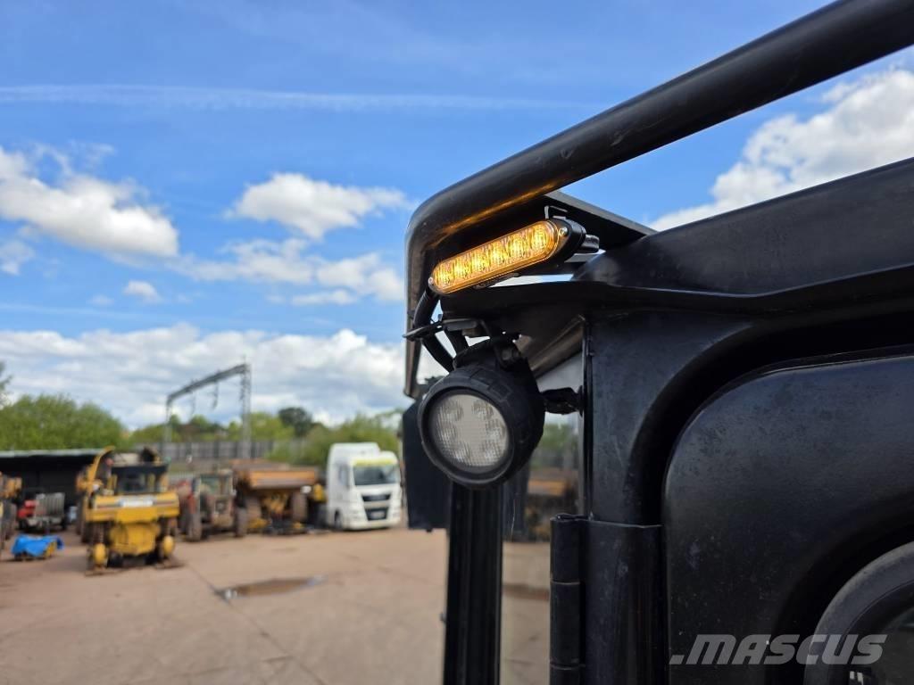 CAT D 5 LGP Гусеничні бульдозери