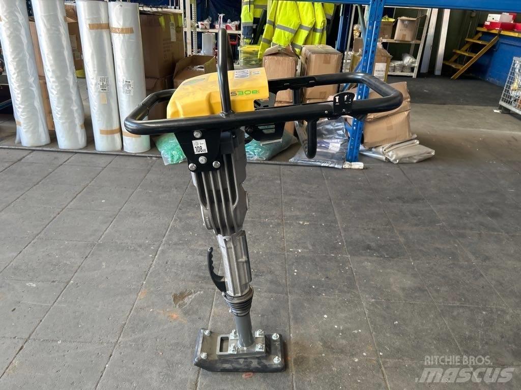 Wacker Neuson AS30e Трамбувальники