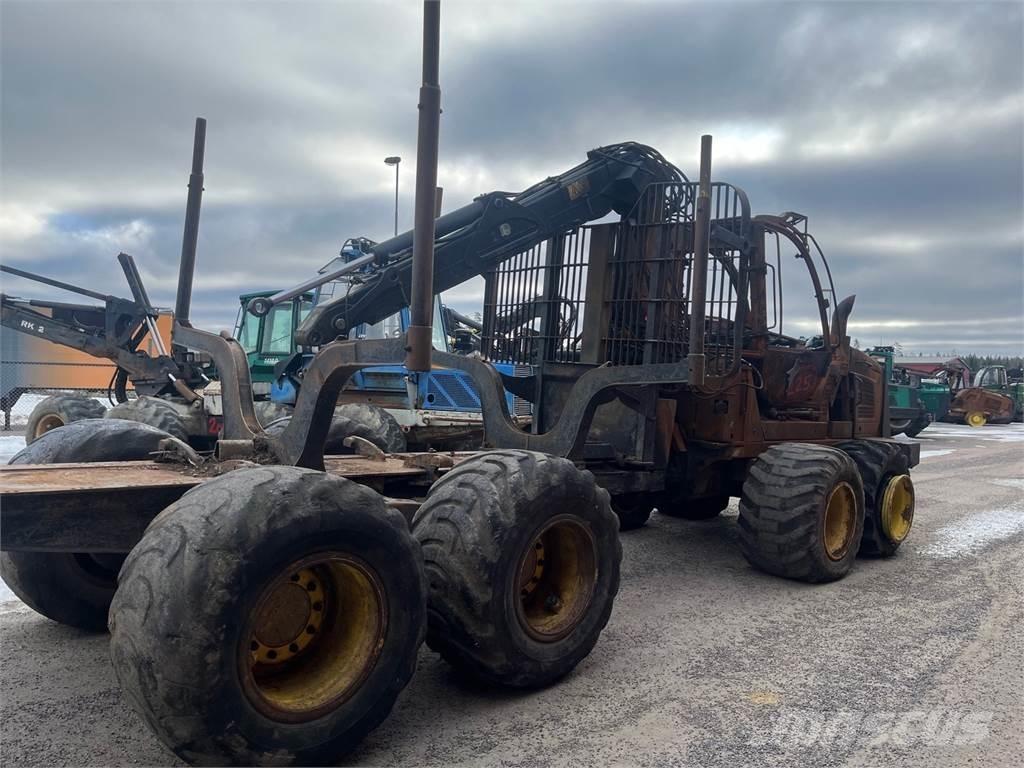 John Deere 1110E Форвардери