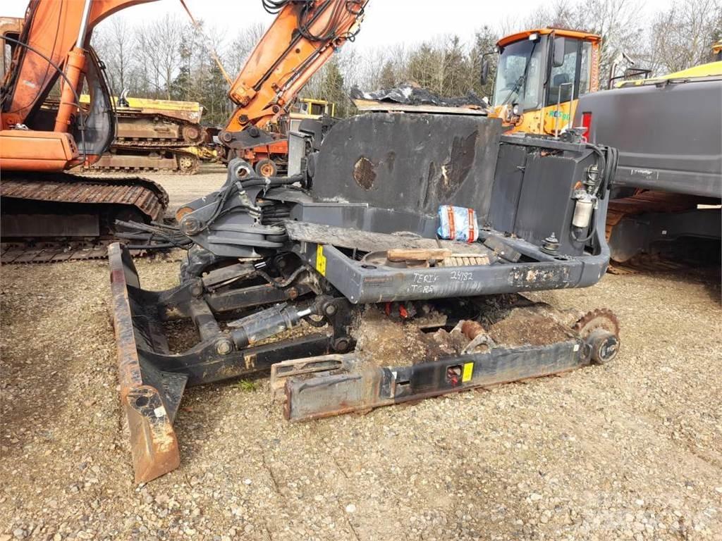 Terex TC85 Трактори